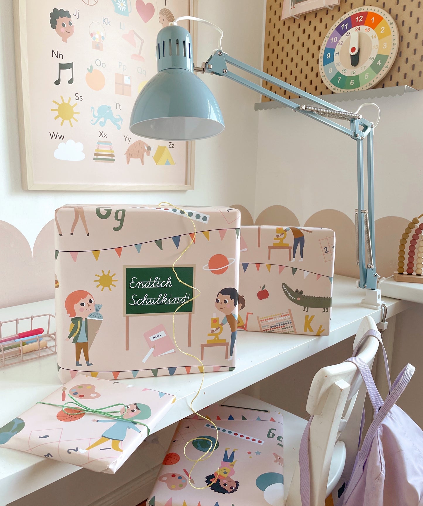 Geschenkpapier zur Einschulung "Endlich Schulkind“